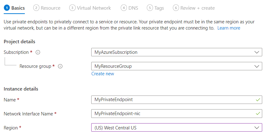 Snímek obrazovky webu Azure Portal vyplňující kartu Základy