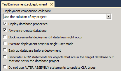 Na stránce Název souboru .sqldeployment nastavte vlastnosti nasazení tak, aby odpovídaly požadavkům cílového prostředí, a pak soubor uložte.