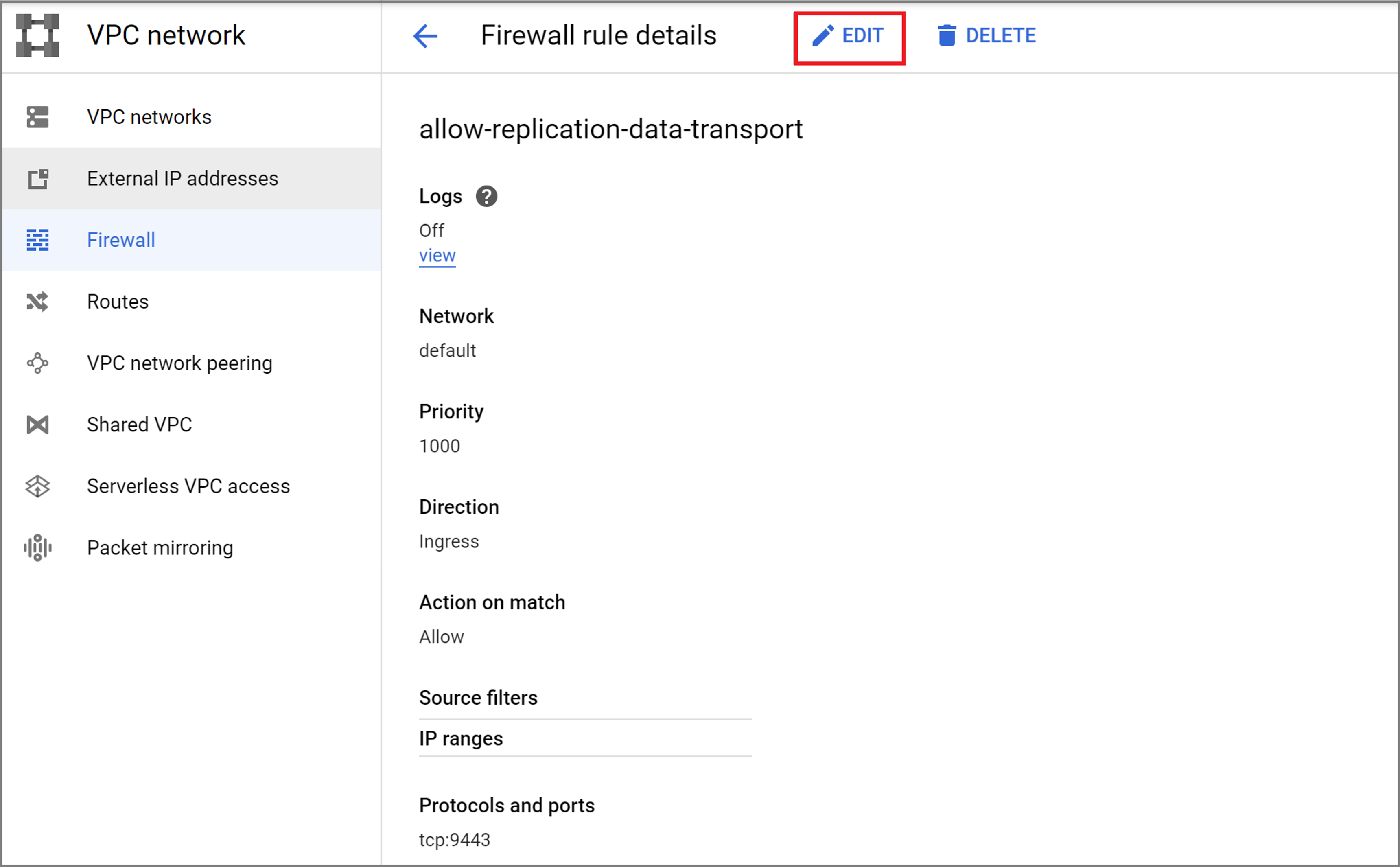 Snímek obrazovky znázorňující úpravy pravidel brány firewall