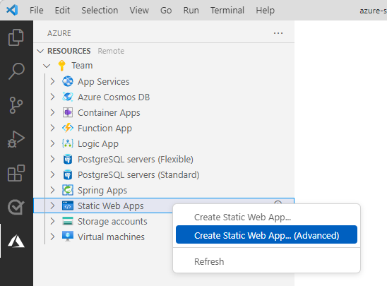 Snímek obrazovky editoru Visual Studio Code s průzkumníkem Azure Static Web Apps zobrazujícím možnost vytvořit pokročilou statickou webovou aplikaci