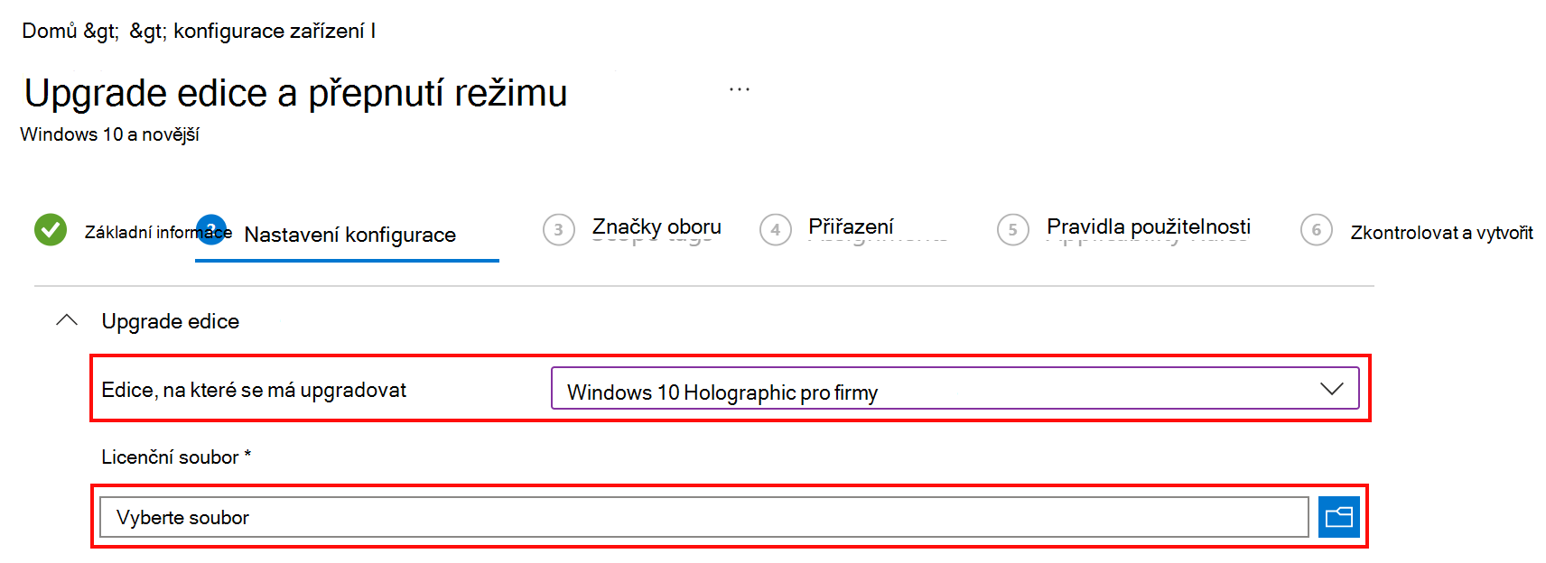 V Intune zadejte název souboru XML, který obsahuje informace o licenci Holographic for Business.