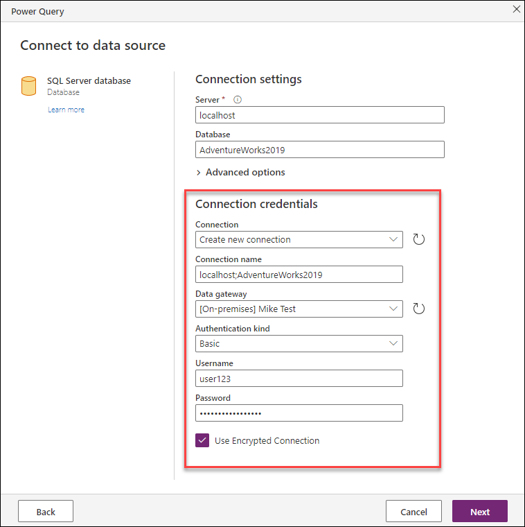 Připojení přihlašovací údaje konektoru databáze SQL Serveru, kde uživatel zadal bránu dat, nový název připojení a přihlašovací údaje pomocí základního typu ověřování.