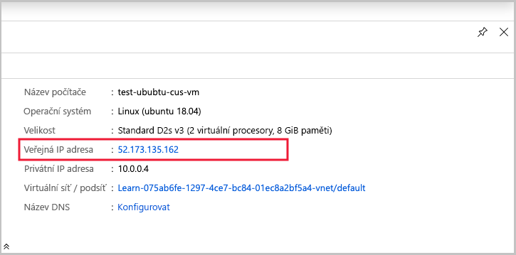 Snímek obrazovky zobrazující základní informace a vlastnosti virtuálního počítače se zvýrazněnou veřejnou IP adresou