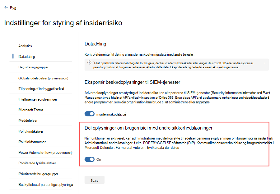 Fremhævning af indstillingen i Microsoft Purview-portalen, der kræves, for at insiderrisikobeskeder kan vises i Defender XDR.