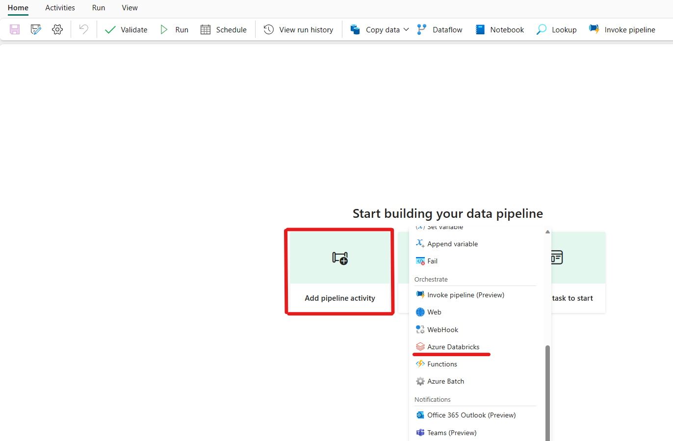 Skærmbillede af landingssiden for Fabric Data-pipelines og Azure Databricks-aktiviteten fremhævet.