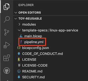 Skærmbillede af Visual Studio Code, der viser placeringen af pipelinedefinitionsfilen.