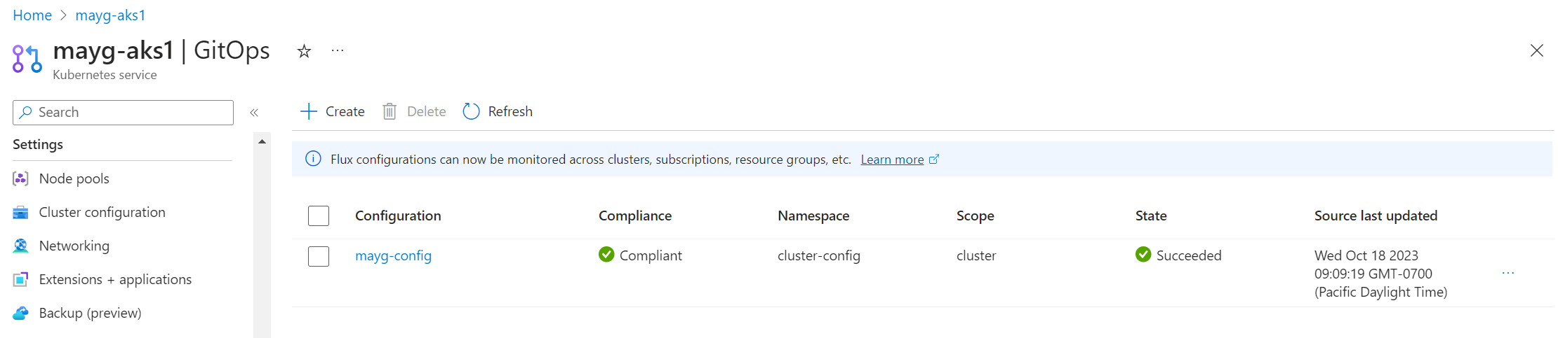 Screenshot der Clustercompliance und anderer Werte im Azure-Portal.