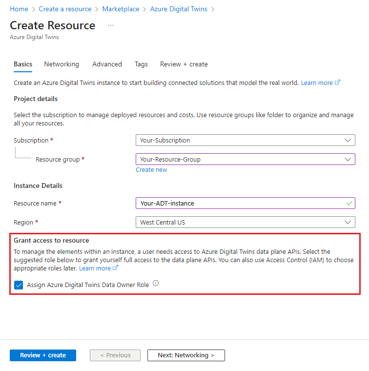 Screenshot des Prozesses „Ressource erstellen“ für Azure Digital Twins im Azure-Portal. Das Kontrollkästchen unter „Zugriff auf Ressource gewähren“ ist hervorgehoben.