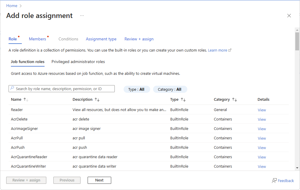 Seite „Rollenzuweisung hinzufügen“ im Azure-Portal