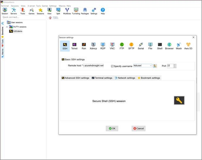 Melden Sie sich beim Cluster mithilfe des SSH-Clients an.