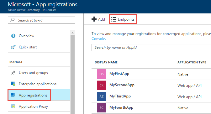 Screenshot von Active Directory mit hervorgehobenen Optionen „App-Registrierungen“ und „Endpunkte“