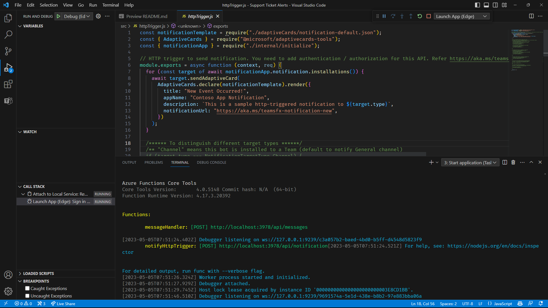 Screenshot von Visual Studio Code mit dem Benachrichtigungsbotcode, dem Debugbereich und den Terminalaufgaben.