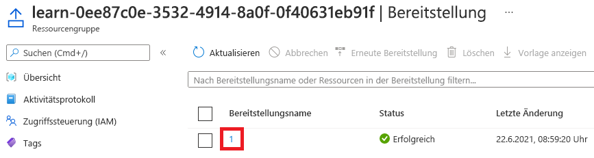 Screenshot der Azure-Portal-Oberfläche für Bereitstellungen mit Auflistung der einen Bereitstellung.