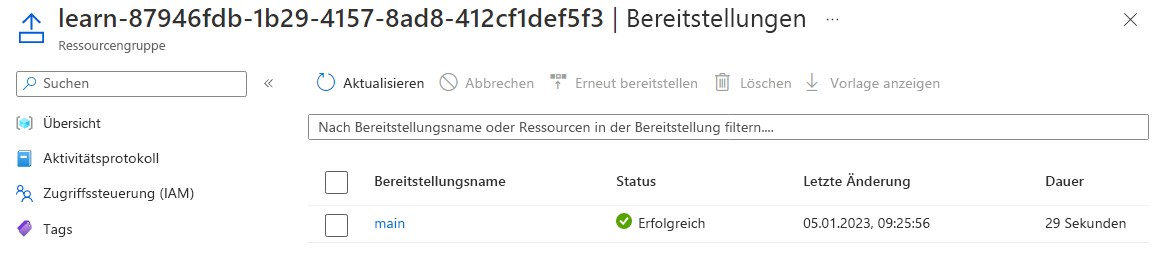 Screenshot des Azure-Portals für Bereitstellungen mit einer Bereitstellung mit dem Status „Erfolgreich“