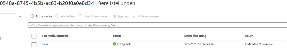 Screenshot des Azure-Portals für Bereitstellungen mit einer Bereitstellung mit dem Status „Erfolgreich“