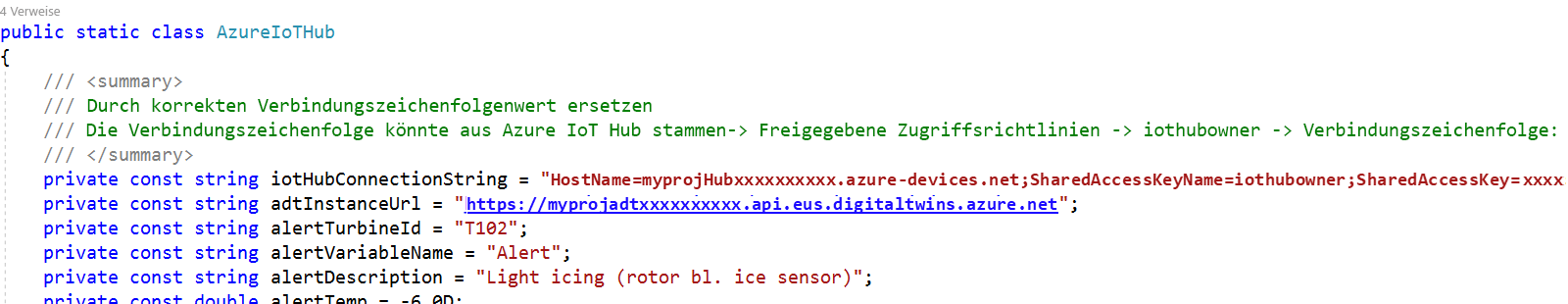 Screenshot der DeviceSimulator-Projektmappe mit der geöffneten Azure IoT Hub DOT CS-Datei. Die Werte für Hostname und Instanz-URL wurden hinzugefügt.