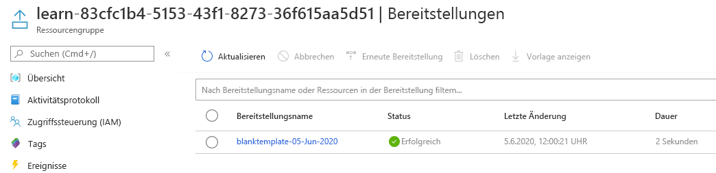 Azure-Portalschnittstelle für die Bereitstellungen mit einer aufgelisteten Bereitstellung und dem Status „Erfolgreich“.