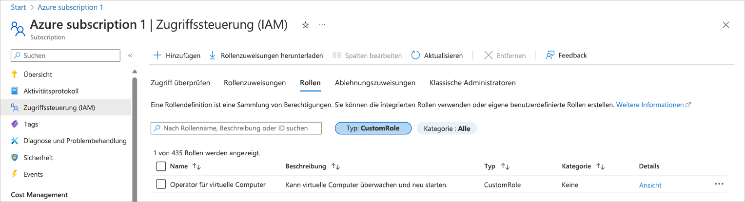 Screenshot mit benutzerdefinierten Rollen, die in einer Dropdownliste ausgewählt wurden