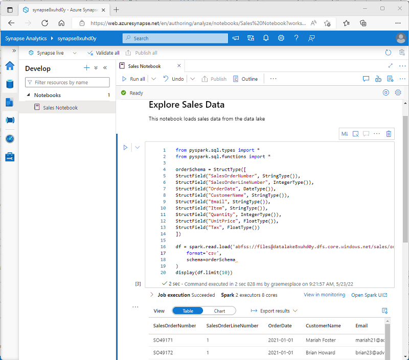 Screenshot eines Notebooks in Azure Synapse Studio.