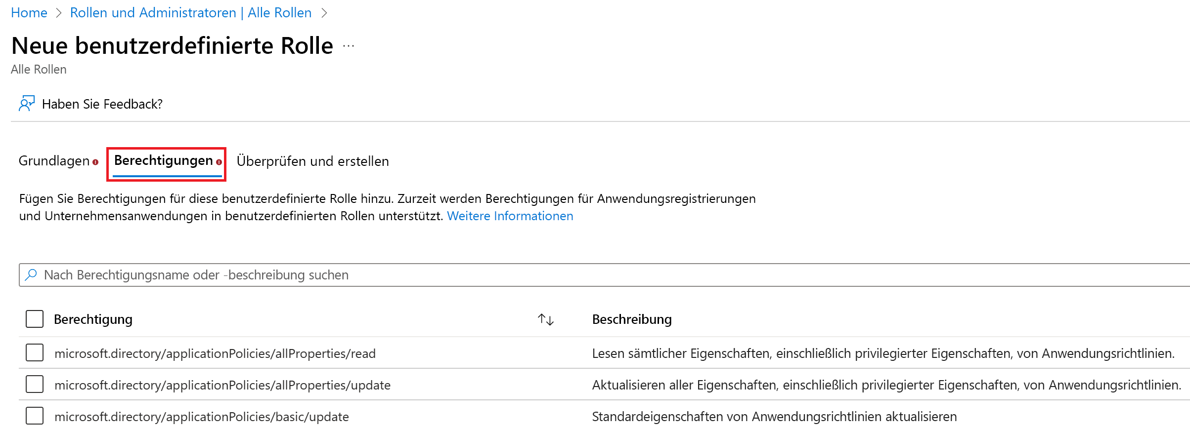 Screenshot: Auswählen der Berechtigungen für eine benutzerdefinierte Rolle auf der Registerkarte „Berechtigungen“