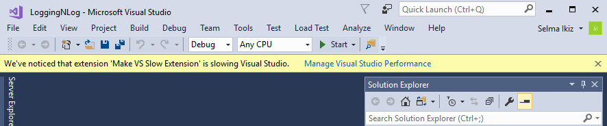 Screenshot: Popupfenster „Leistungs-Manager“ mit der Meldung „Wir haben festgestellt, dass die Erweiterung ... Visual Studio verlangsamt“