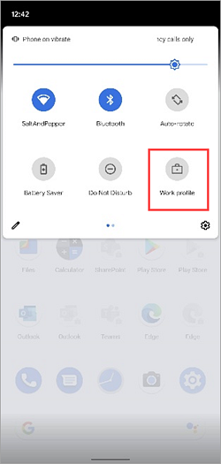 Screenshot of inactive work profile icon in Google Pixel 4 quick settings.