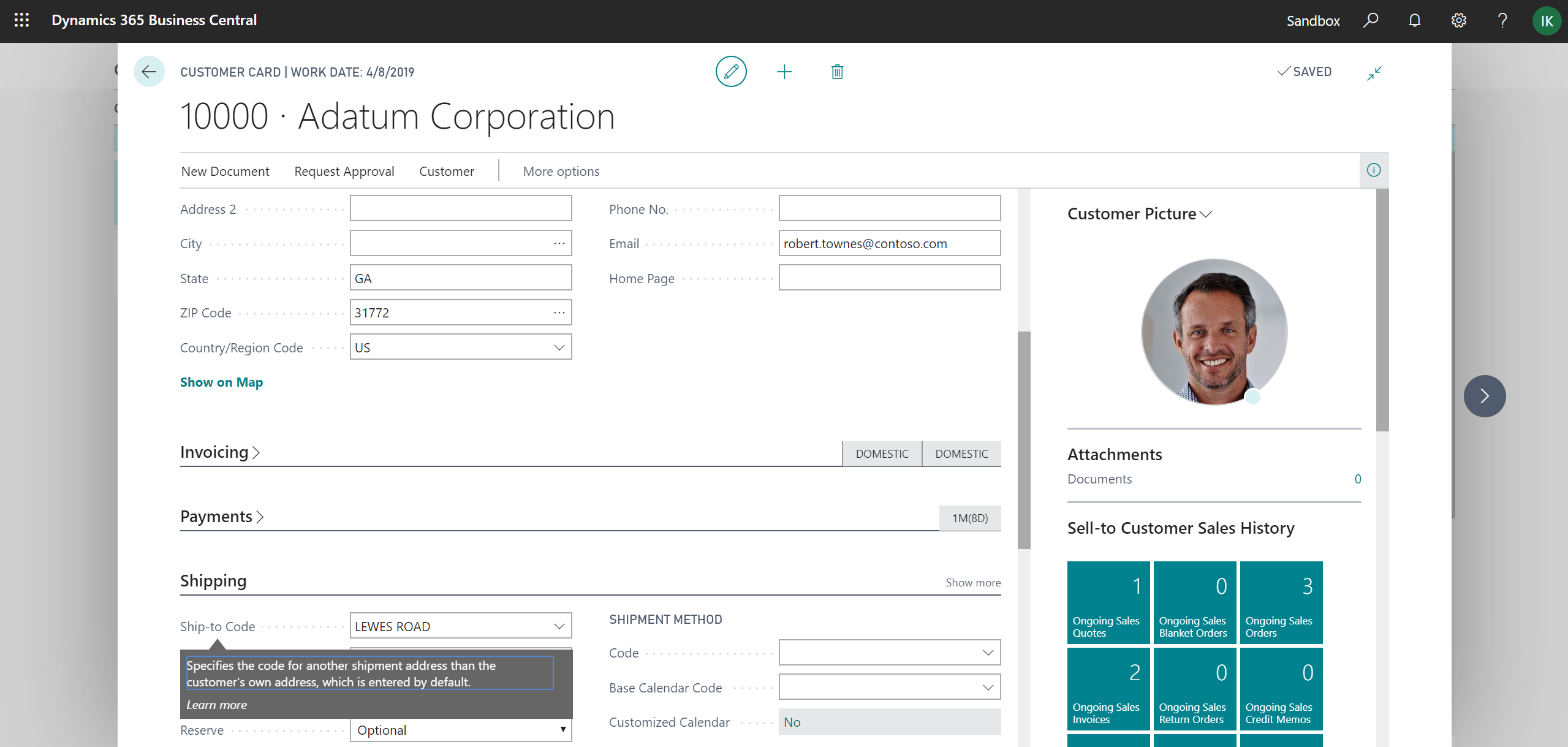 Showing Ship-To Code field on customer card