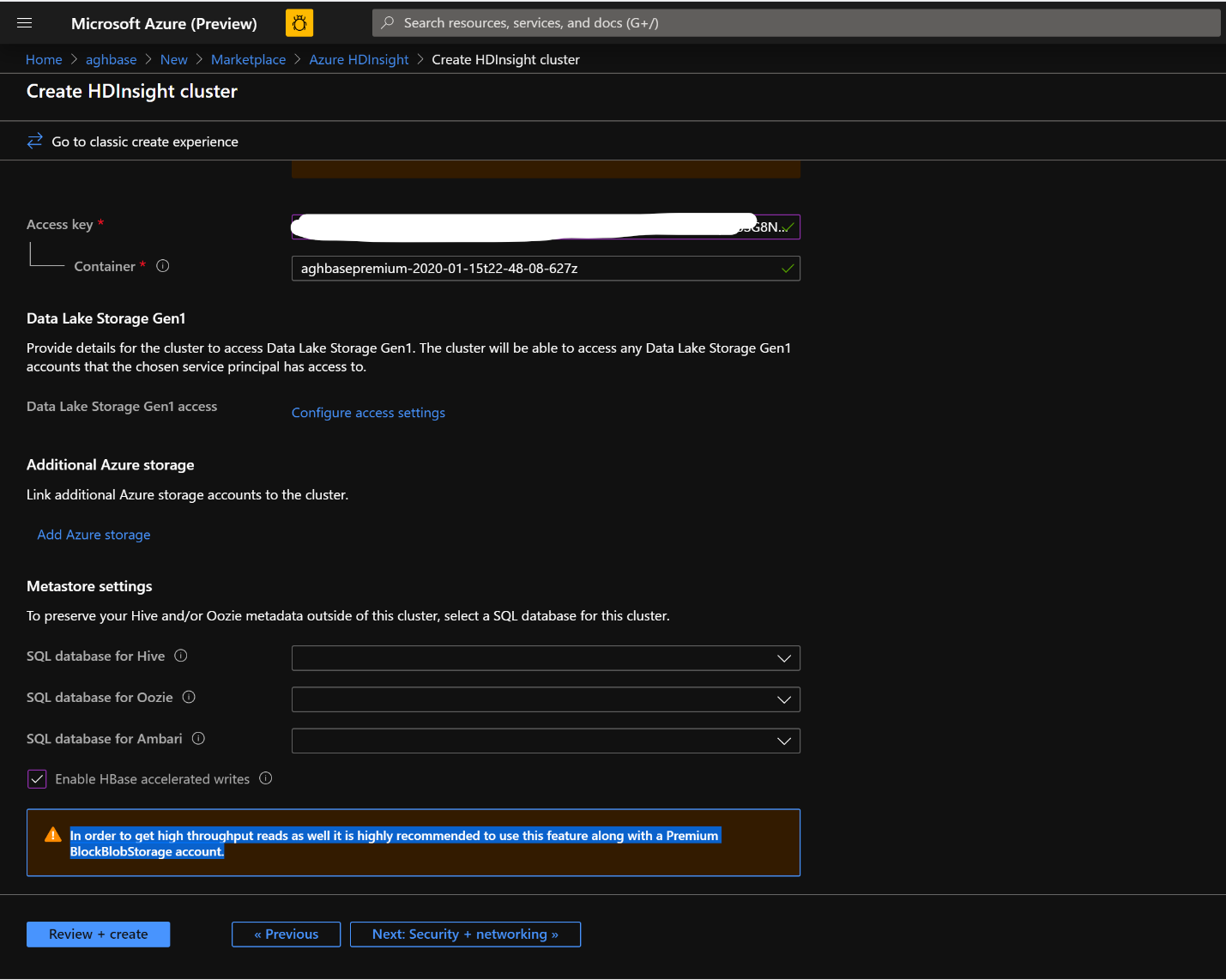 Enabling HBase accelerated writes within the Create HDInsight cluster screen.