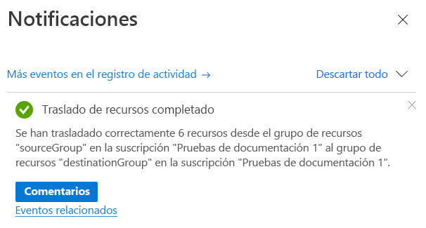 Captura de pantalla de Azure Portal que muestra una notificación con los resultados de la operación de movimiento.