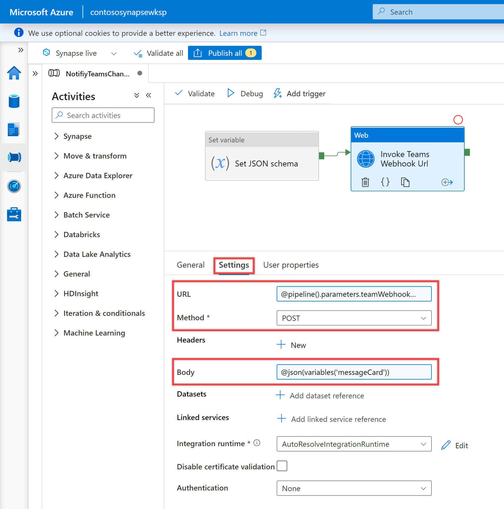 Se muestra el panel Configuración de la actividad "Web".