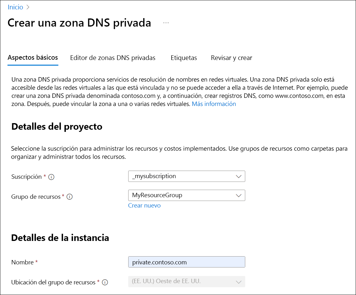 Captura de pantalla de la creación de una zona DNS privada.