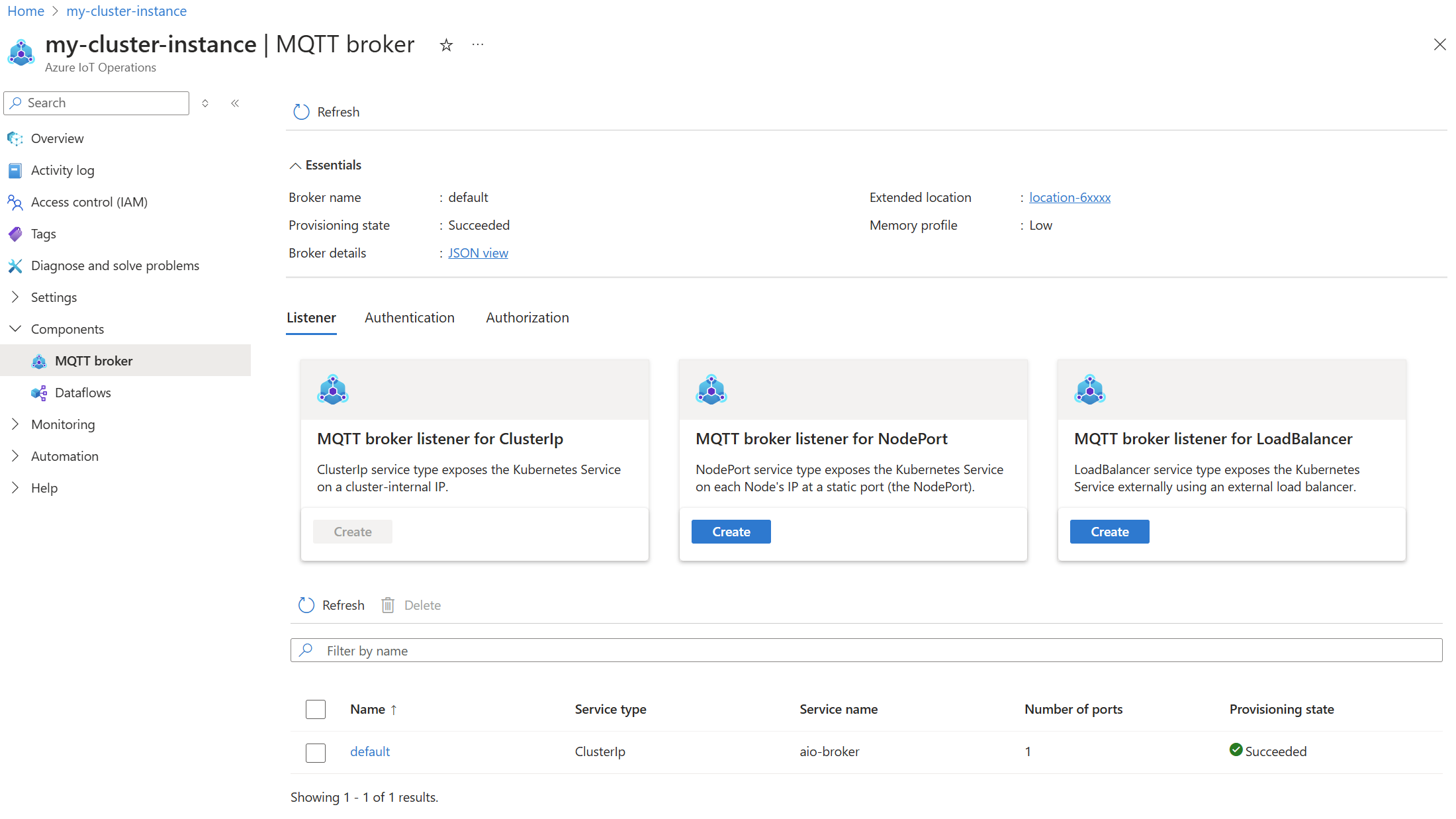 Captura de pantalla que muestra el uso de Azure Portal para ver la configuración de MQTT de Operaciones de IoT de Azure.