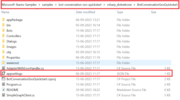 Captura de pantalla que muestra la ubicación del archivo json appsettings.