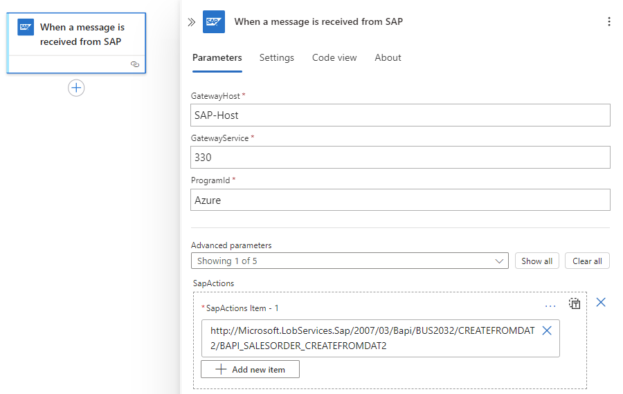 Captura de pantalla que muestra el flujo de trabajo, el desencadenador del conector administrado de SAP y la entrada manual de la acción de SAP para filtrar los mensajes.