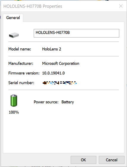 Una pantalla de propiedades HoloLens 2 muestra el nivel de cambio de batería.