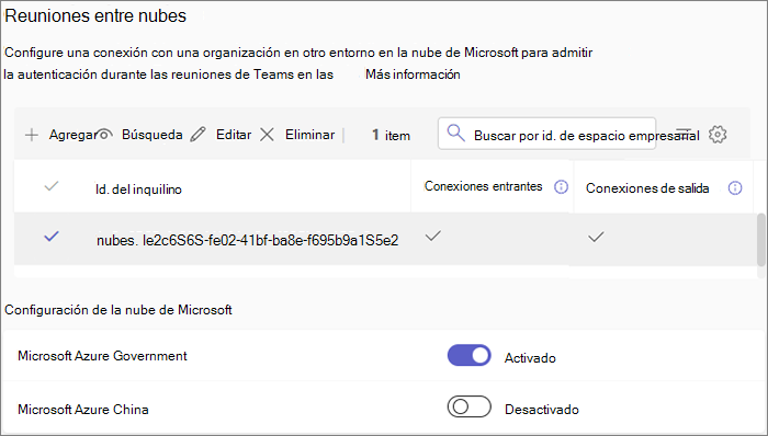 Captura de pantalla de la configuración de reuniones entre nubes en el Centro de administración de Teams.