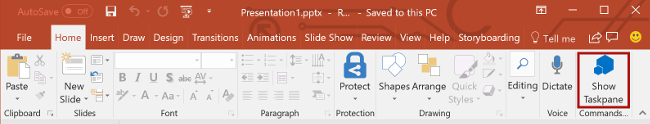El botón Mostrar panel de tareas resaltado en la cinta de inicio de PowerPoint.