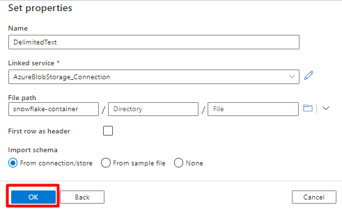 Captura de pantalla que muestra cómo configurar propiedades para el conjunto de datos de almacenamiento para Snowflake en Azure Data Factory.