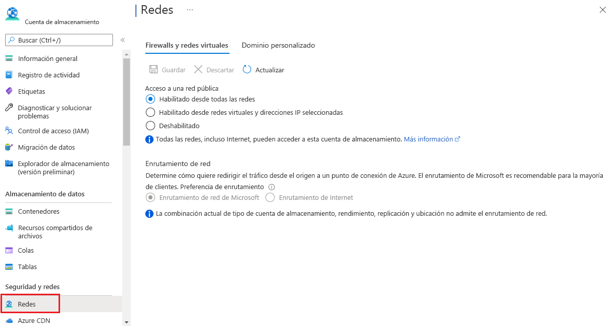 Captura de pantalla en la que se muestran las opciones de firewall de las cuentas de almacenamiento.