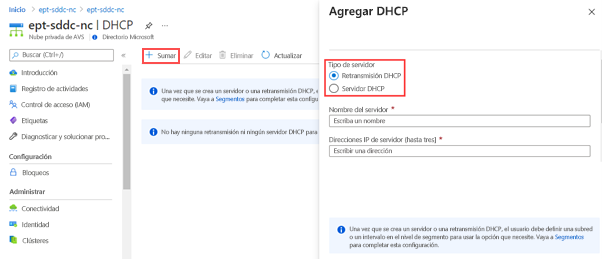 Captura de pantalla de Azure Portal que muestra cómo agregar un servidor o una retransmisión DHCP a la nube privada de AVS.