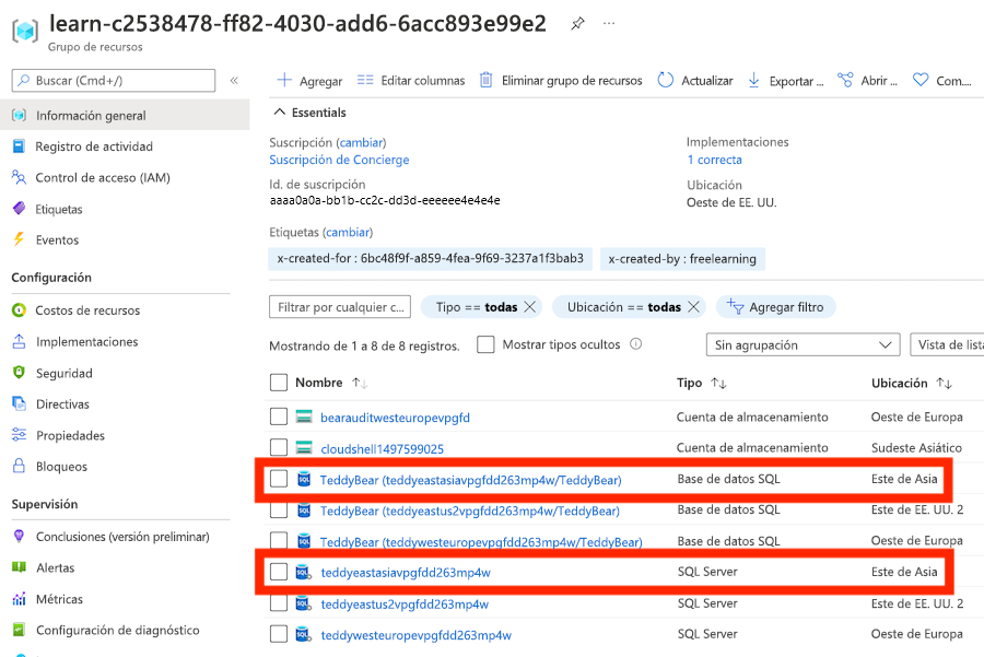 Captura de pantalla de Azure Portal, que muestra la implementación de un servidor lógico y una base de datos en una región adicional.