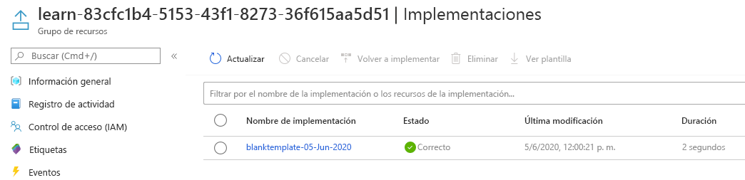 Interfaz de Azure Portal para las implementaciones en la que se muestra una con el estado de correcta.