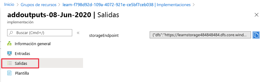 Captura de pantalla del Azure Portal, con la selección de la salida en el menú de la izquierda.