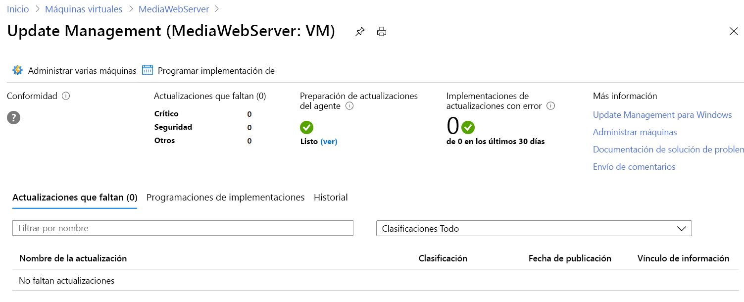 Captura de pantalla de la página de Update Management en la que se muestra el estado de las actualizaciones de la máquina virtual.