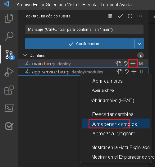 Captura de Visual Studio Code que muestra Control de código fuente, con el menú contextual de main.bicep abierto y el elemento de menú Almacenar cambios provisionalmente resaltado.