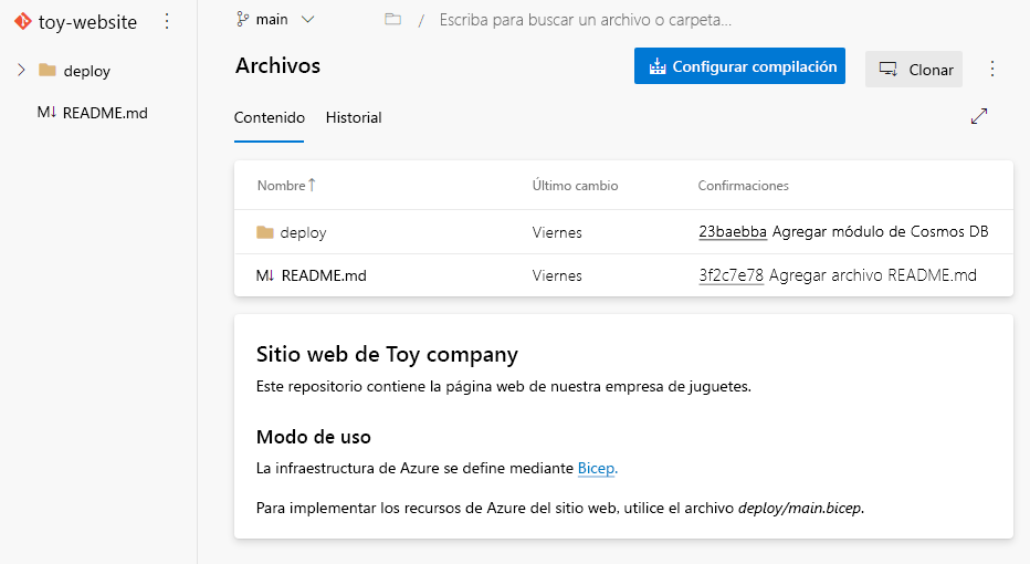 Captura de pantalla de la interfaz de Azure DevOps que muestra el repositorio, incluida la estructura de archivos y carpetas.