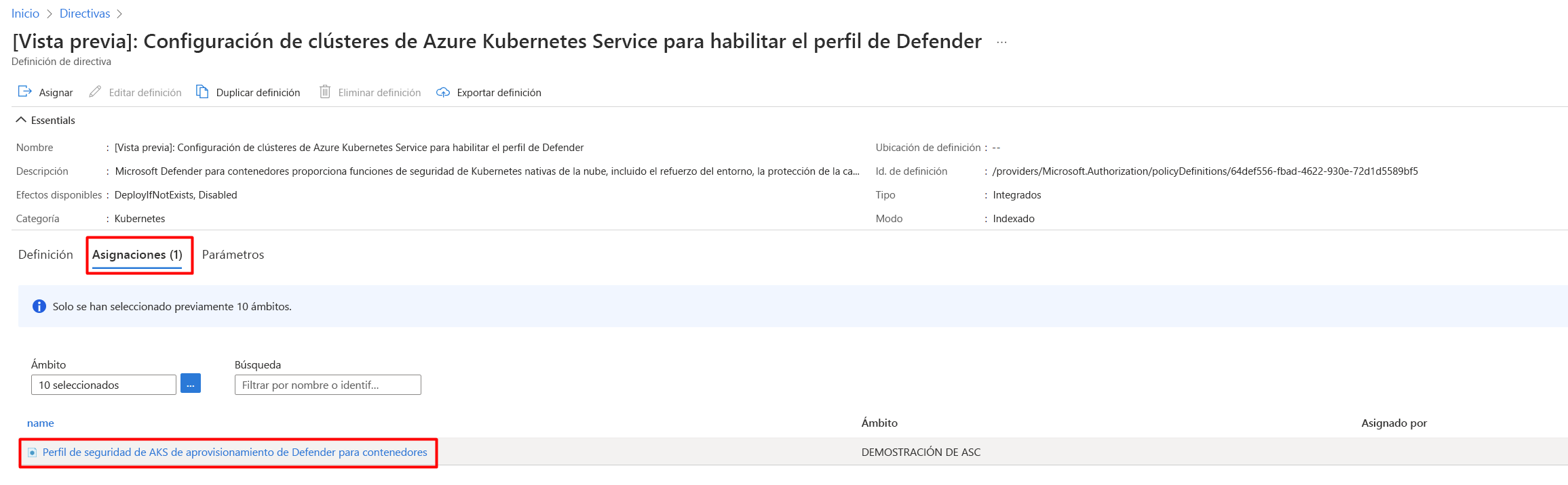 Captura de pantalla que muestra cómo asignar una asignación de área de trabajo personalizada desde la página Definición de directiva.