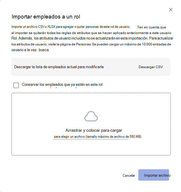 Captura de pantalla del cuadro de diálogo que aparece cuando un usuario selecciona la opción Importar para agregar usuarios a un rol.