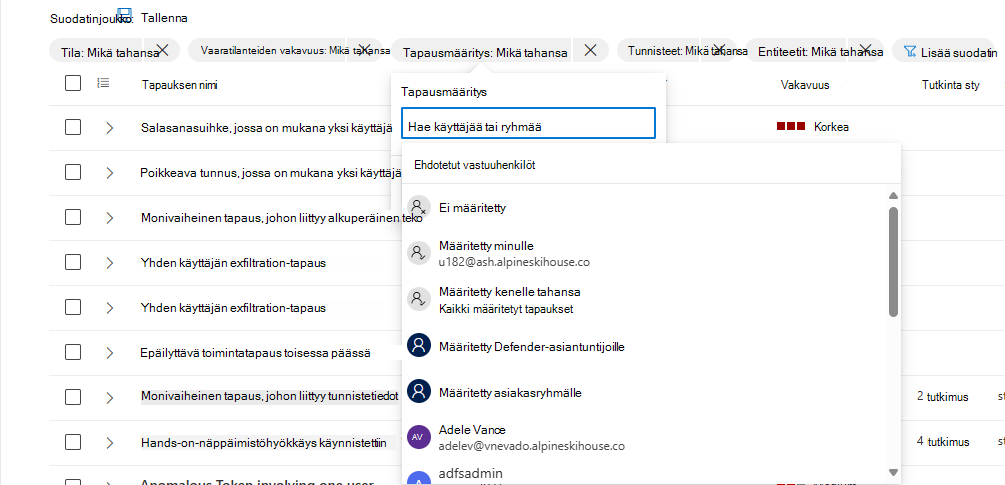 Näyttökuva, jossa näkyy, miten voit tarkastella omistajalle määritettyjä tapauksia tapahtumajonosivulla Microsoft Defender-portaalissa.