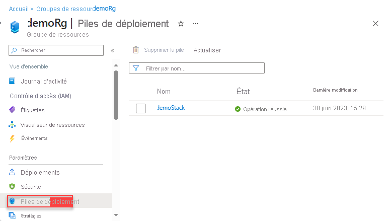 Capture d’écran d’une pile de déploiement dans le portail Azure.